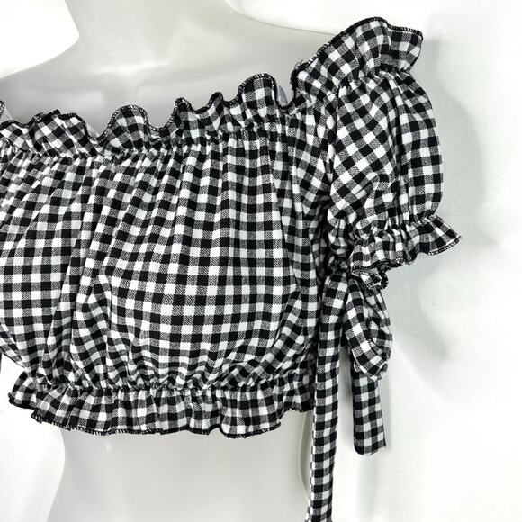 Prettylittlething Black & White Gingham Ruffle Crop Top - Picture 7 of 9